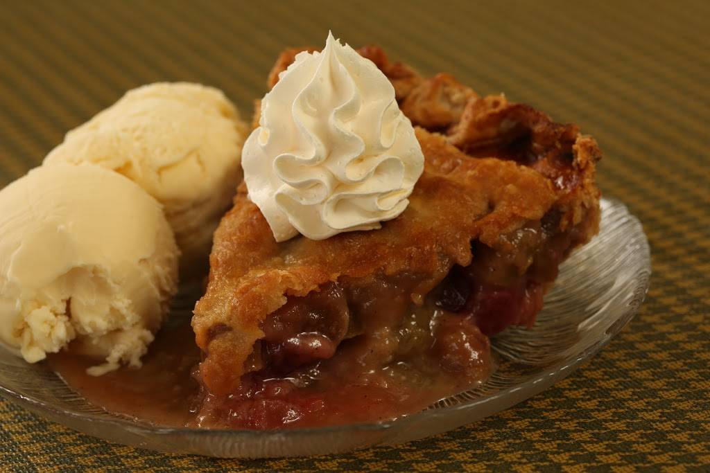 Fisher’s Club | restaurant | 425 Stratford St W, Avon, MN 56310, USA | 3203567372 OR +1 320-356-7372