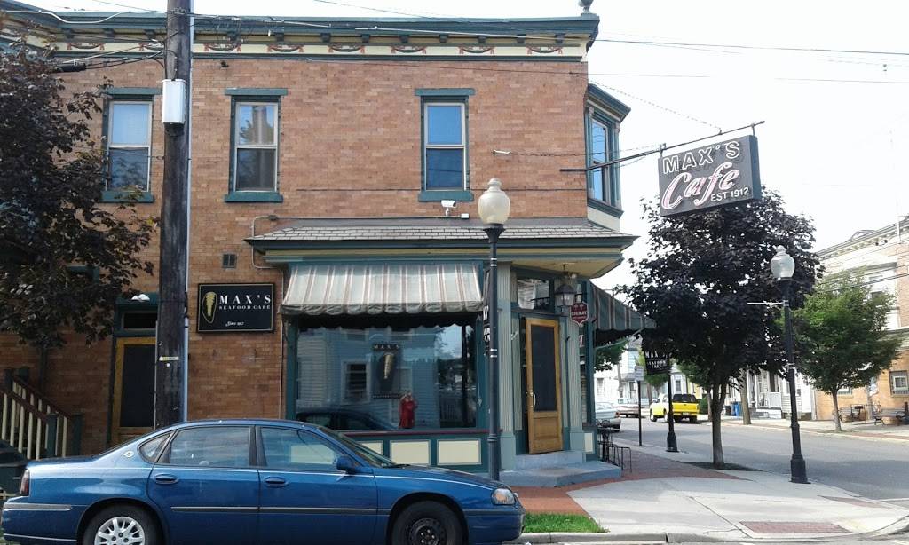 Maxs Seafood Café | restaurant | 34 N Burlington St, Gloucester City, NJ 08030, USA | 8564569774 OR +1 856-456-9774