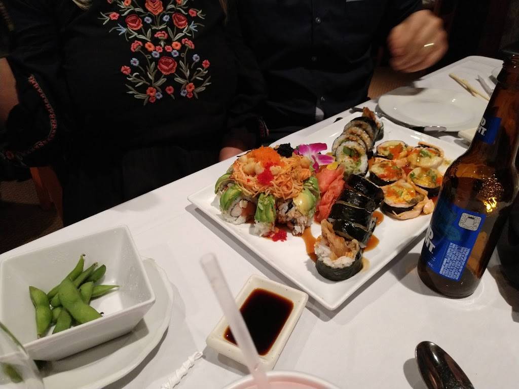 Bangkok Sushi | restaurant | 16541 Pointe Village Dr #101, Lutz, FL 33558, USA | 8139209777 OR +1 813-920-9777