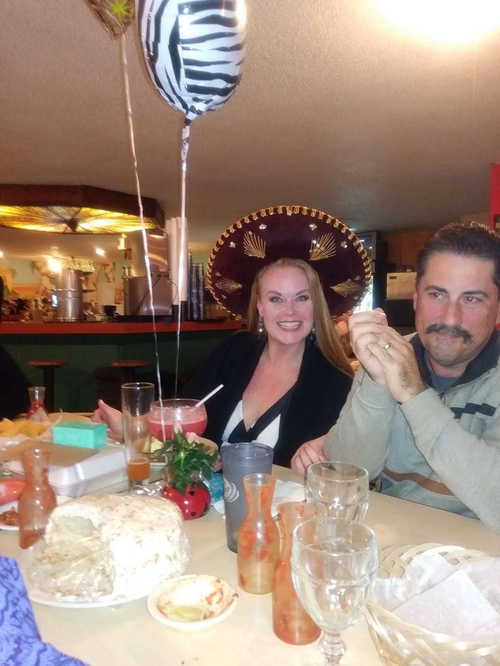 Dos Primos Mexican Restaurant | restaurant | 101 N 1st St, Owensville, MO 65066, USA | 5734378464 OR +1 573-437-8464