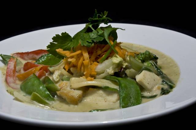 Basil Thai Restaurant Upper Arlington | restaurant | 3706 Riverview Dr, Upper Arlington, OH 43221, USA | 6148171777 OR +1 614-817-1777