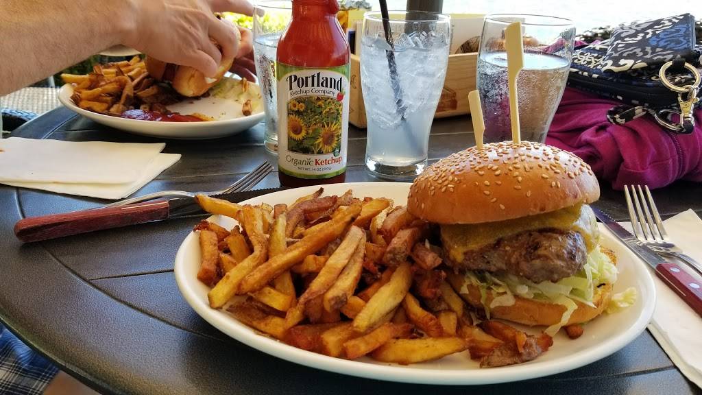 McMenamins on the Columbia | restaurant | 1801 SE Columbia River Dr, Vancouver, WA 98661, USA | 3606991521 OR +1 360-699-1521