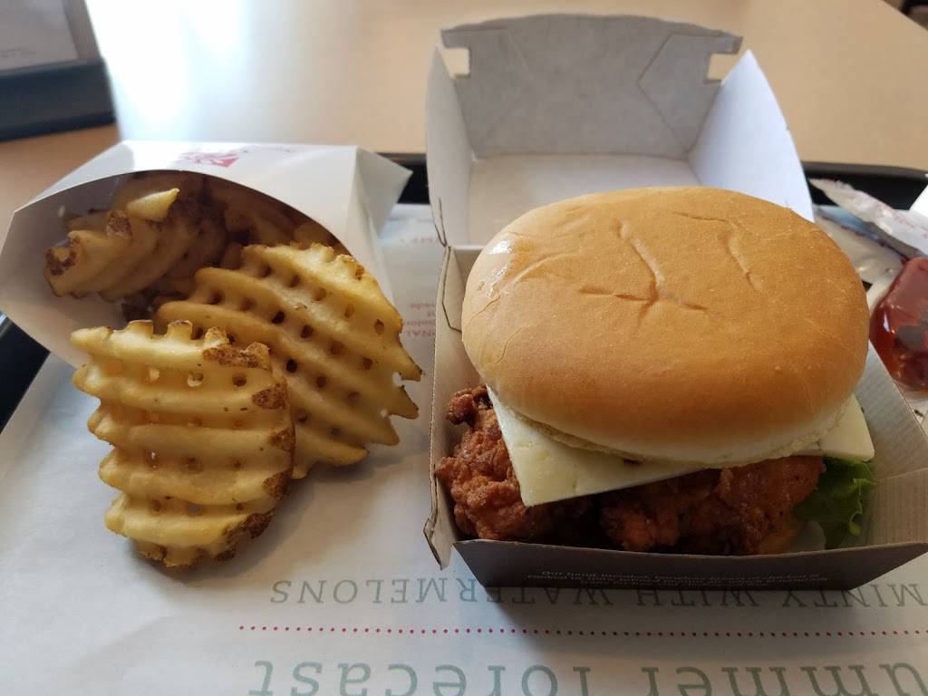 Chick-fil-A | restaurant | 1321 W Davis St, Conroe, TX 77304, USA | 9364414480 OR +1 936-441-4480