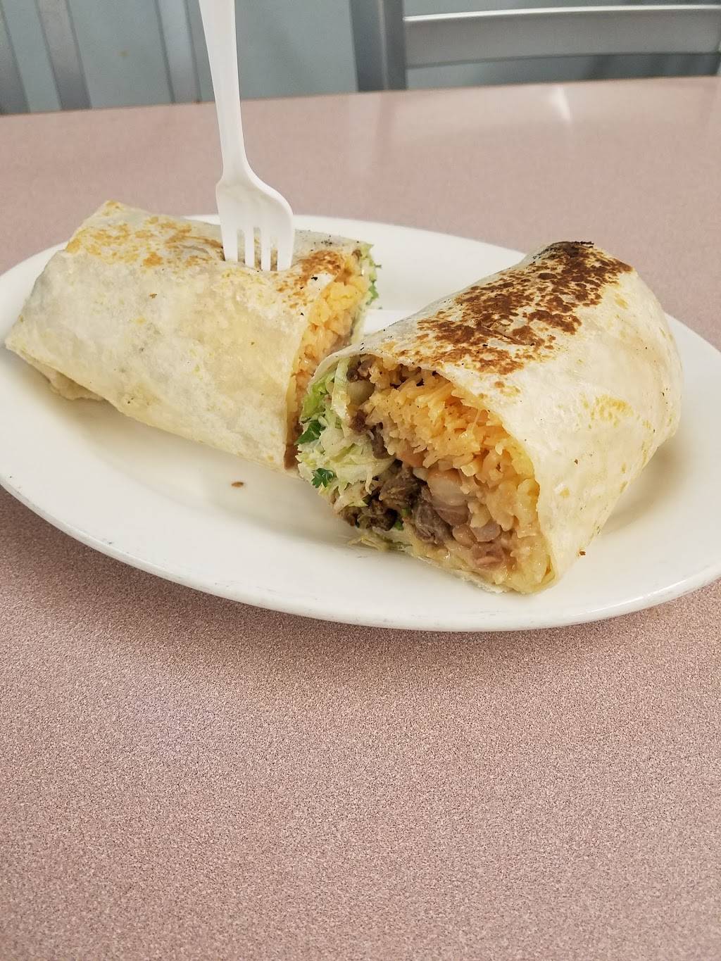 Zamora Fresh Market | restaurant | 4 E Main St, Marshalltown, IA 50158, USA | 6417538522 OR +1 641-753-8522