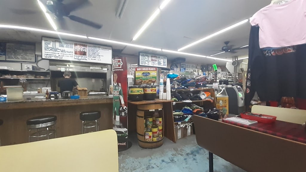 D Js Market & Deli | restaurant | 4680 Hooper Hwy, Cosby, TN 37722, USA | 4234875676 OR +1 423-487-5676