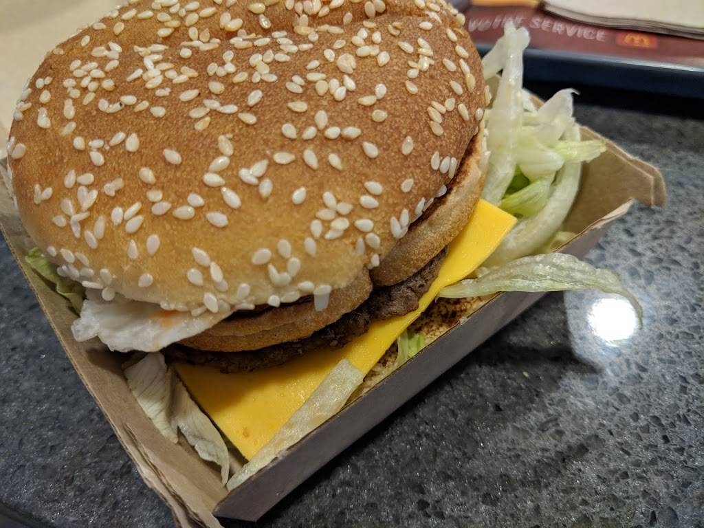 McDonalds | cafe | 400 Rue Couture, Autoroute 20, Sainte-Hélène-de-Bagot, QC J0H 1M0, Canada | 4507912237 OR +1 450-791-2237