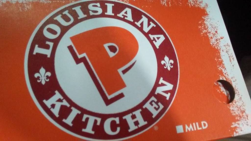 Popeyes Louisiana Kitchen | restaurant | 3622 Auburn St, Rockford, IL 61101, USA | 8159619190 OR +1 815-961-9190