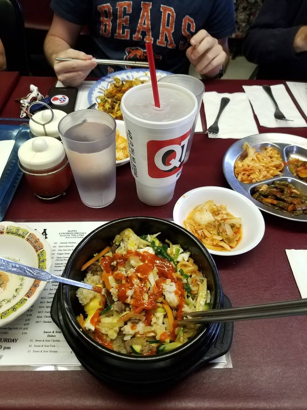 Manna Wok | Oriental Restaurant | restaurant | 4865 E Harry St, Wichita, KS 67218, USA | 3166845512 OR +1 316-684-5512