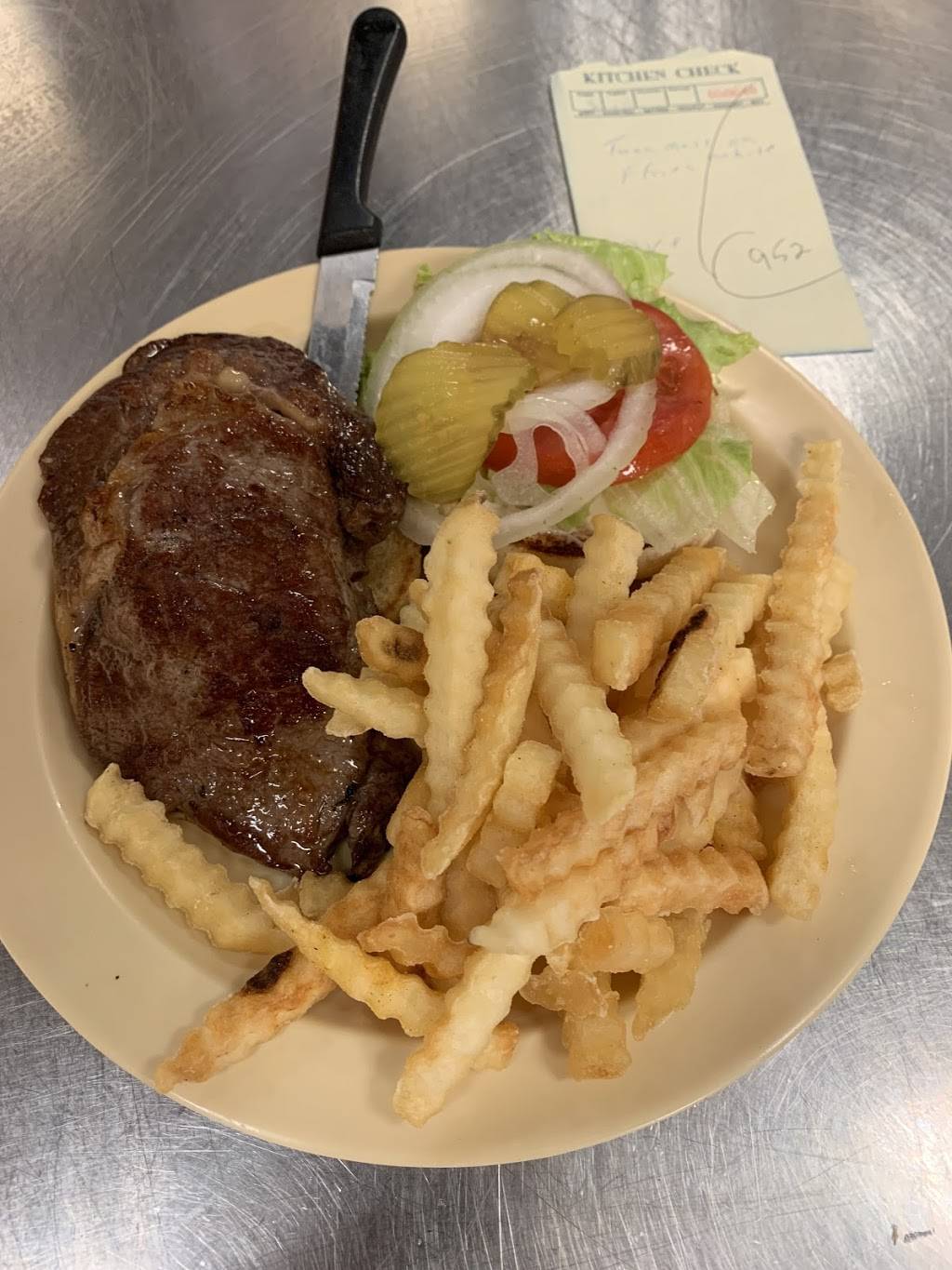 Angie’s Cafe | restaurant | suite 10, 2781 Jefferson Centre Way #10, Jeffersonville, IN 47130, USA | 8129200831 OR +1 812-920-0831