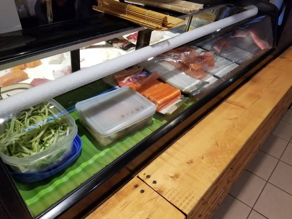 Mitsui Sushi | meal delivery | 10815 Bathurst St, Richmond Hill, ON L4C 9Y2, Canada | 9058841188 OR +1 905-884-1188