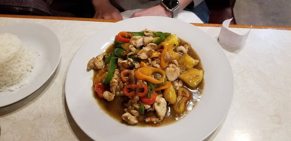 Thai basil | restaurant | 606 High St, Portsmouth, VA 23704, USA | 7579662698 OR +1 757-966-2698