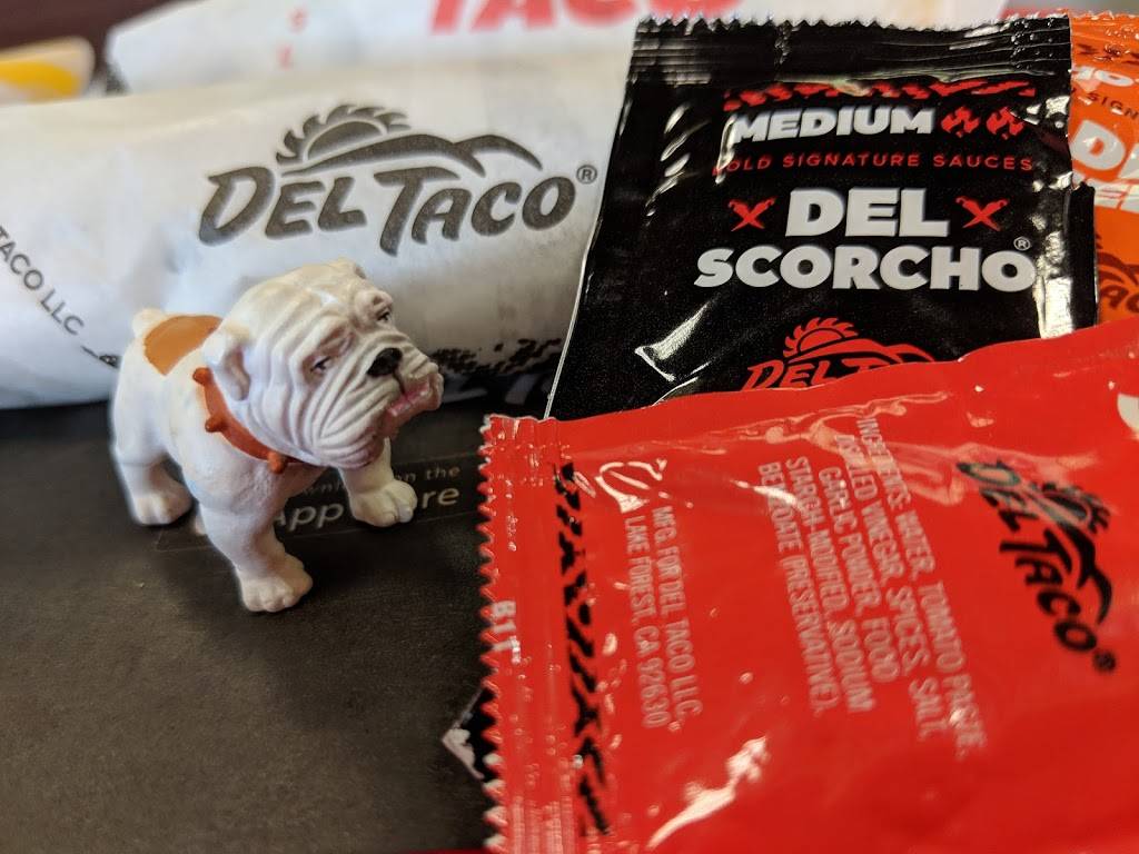 Del Taco | meal takeaway | 19880 N 59th Ave, Glendale, AZ 85308, USA | 6238250394 OR +1 623-825-0394
