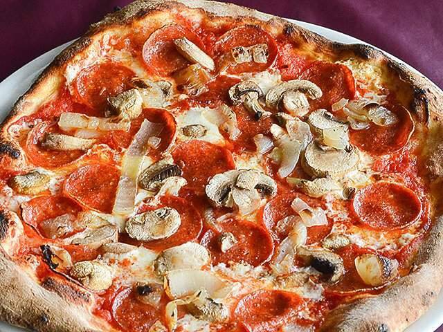 Wood Fired | restaurant | 2822 E Bearss Ave, Tampa, FL 33613, USA | 8133412900 OR +1 813-341-2900