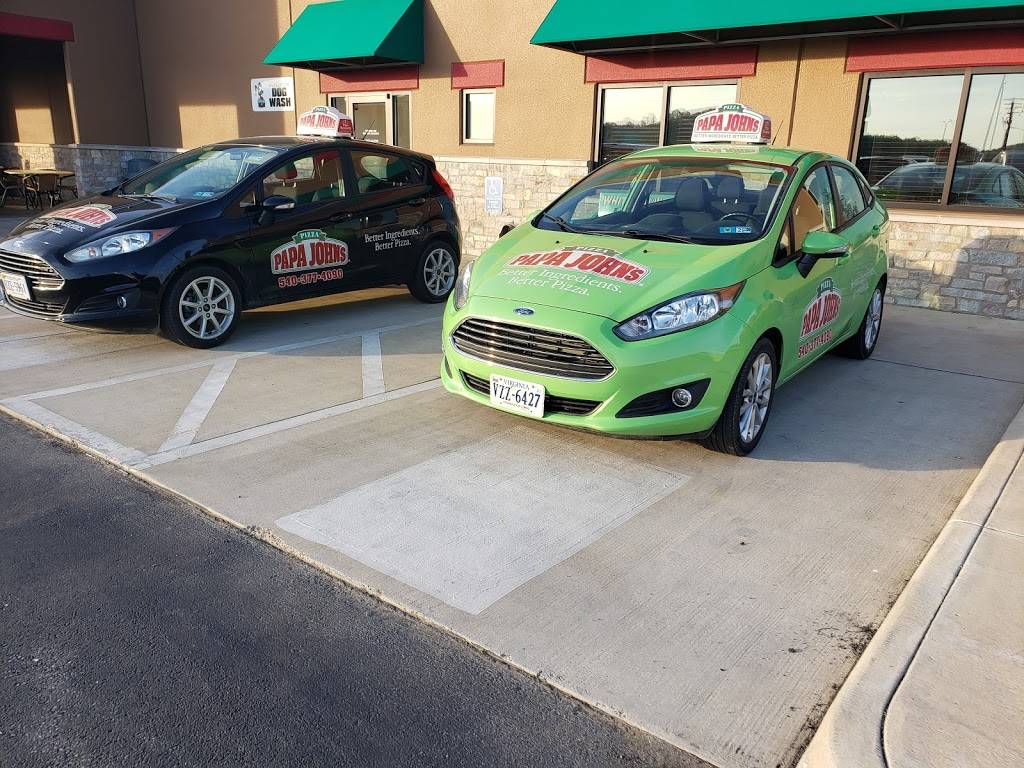 Papa Johns Pizza | restaurant | 2440 Raphine Rd, Raphine, VA 24472, USA | 5403774090 OR +1 540-377-4090