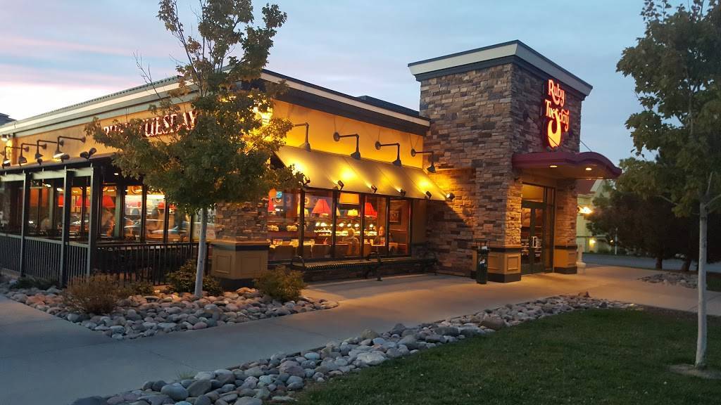 Ruby Tuesday | restaurant | 6751 Tower Rd, Denver, CO 80249, USA | 3033735800 OR +1 303-373-5800