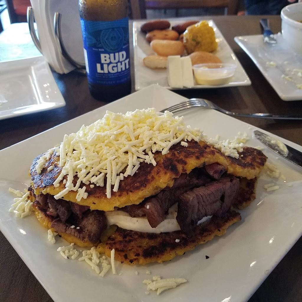 Donde Pocho | restaurant | 5401 NW 79th Ave, Doral, FL 33166, USA | 3054688948 OR +1 305-468-8948