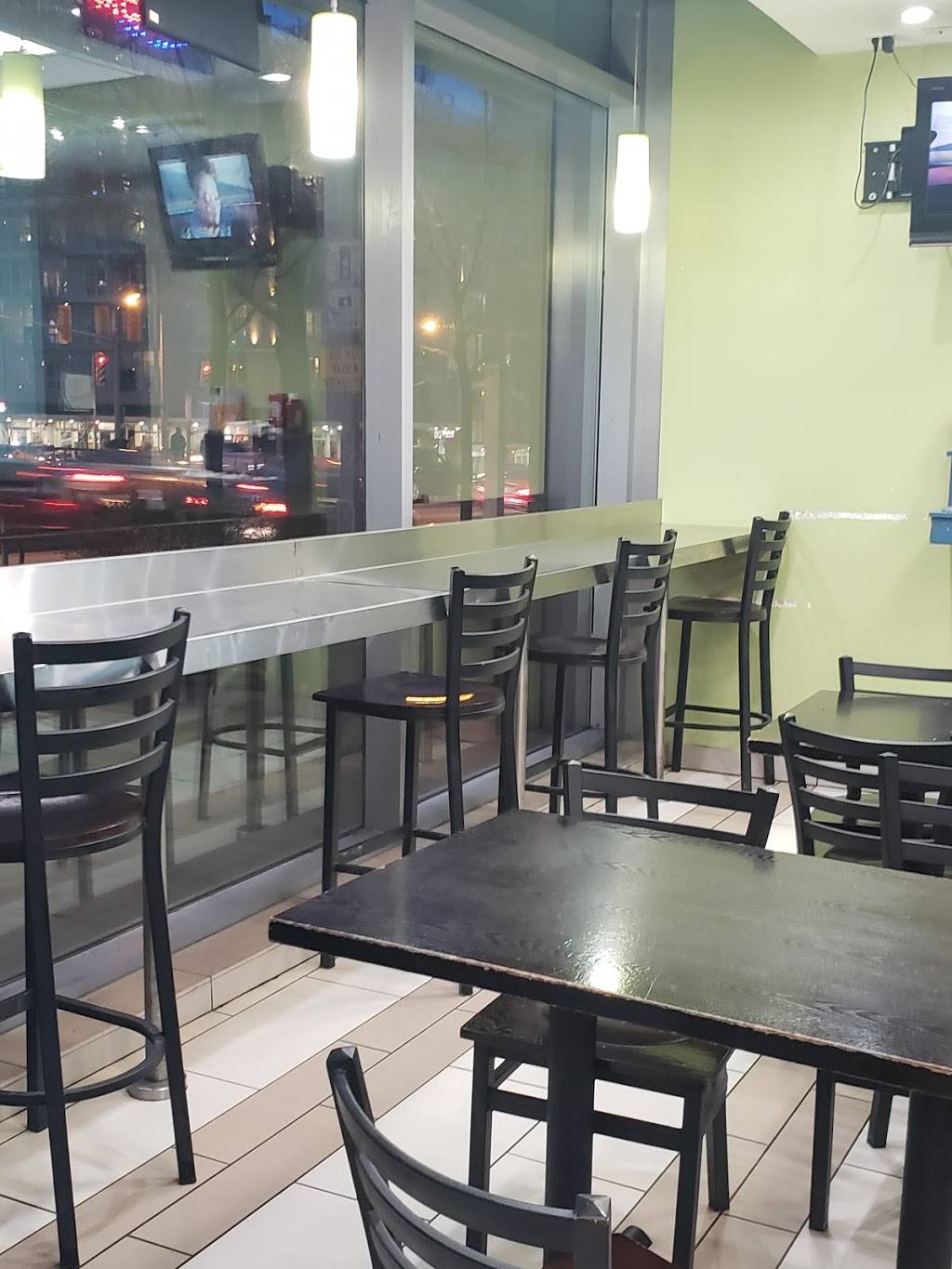Liberty Shawarma | restaurant | 4K Spadina Ave, Toronto, ON M5V 3Z2, Canada | 6473400360 OR +1 647-340-0360