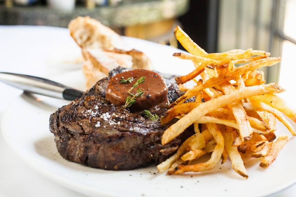 Mon Ami Gabi | restaurant | 2300 N Lincoln Park W, Chicago, IL 60614, USA | 7733488886 OR +1 773-348-8886