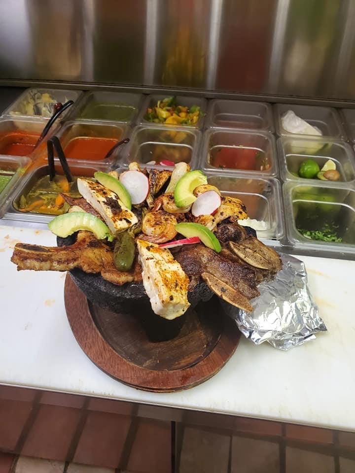 Avocados from mexico and ice cream | restaurant | 2405 Kirkwood Hwy, Wilmington, DE 19805, USA | 3023846748 OR +1 302-384-6748