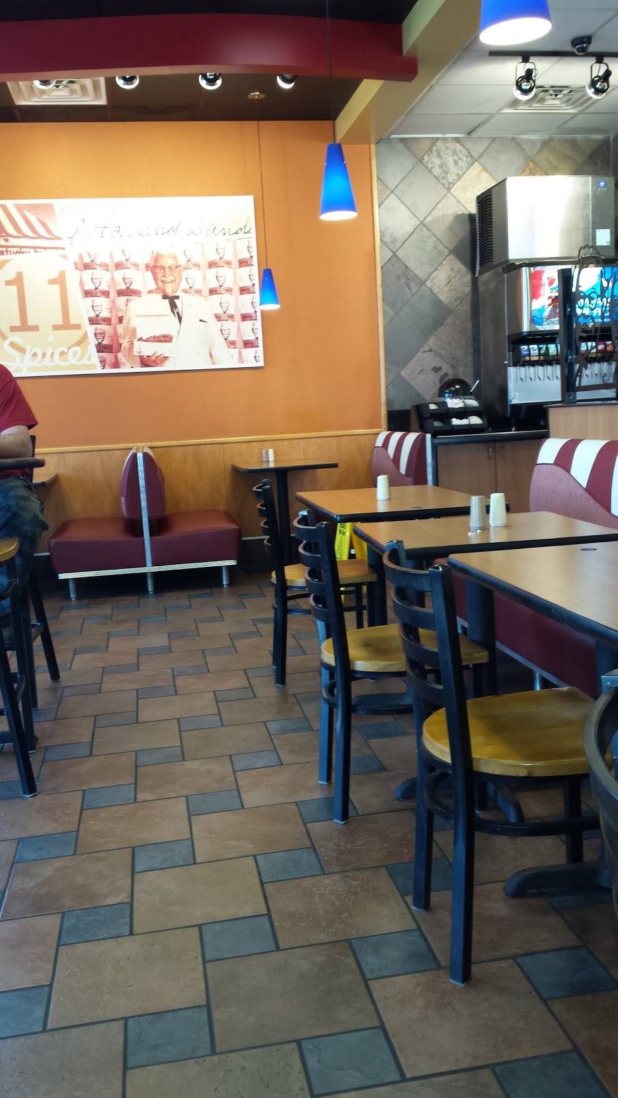 KFC | restaurant | 7285 US-431, Albertville, AL 35950, USA | 2568786869 OR +1 256-878-6869