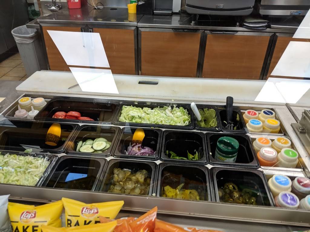 Subway | meal takeaway | 517 Big Thompson Ave Unit 110, Estes Park, CO 80517, USA | 9705777744 OR +1 970-577-7744