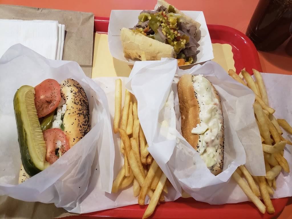 Martinos Italian Beef and Hot Dogs | meal takeaway | 1215 W Layton Ave, Milwaukee, WI 53221, USA | 4142815580 OR +1 414-281-5580