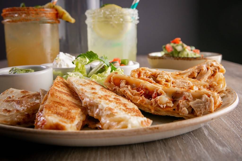 Ancho & Agave | restaurant | 3006 E Empire St, Bloomington, IL 61704, USA | 3095903200 OR +1 309-590-3200