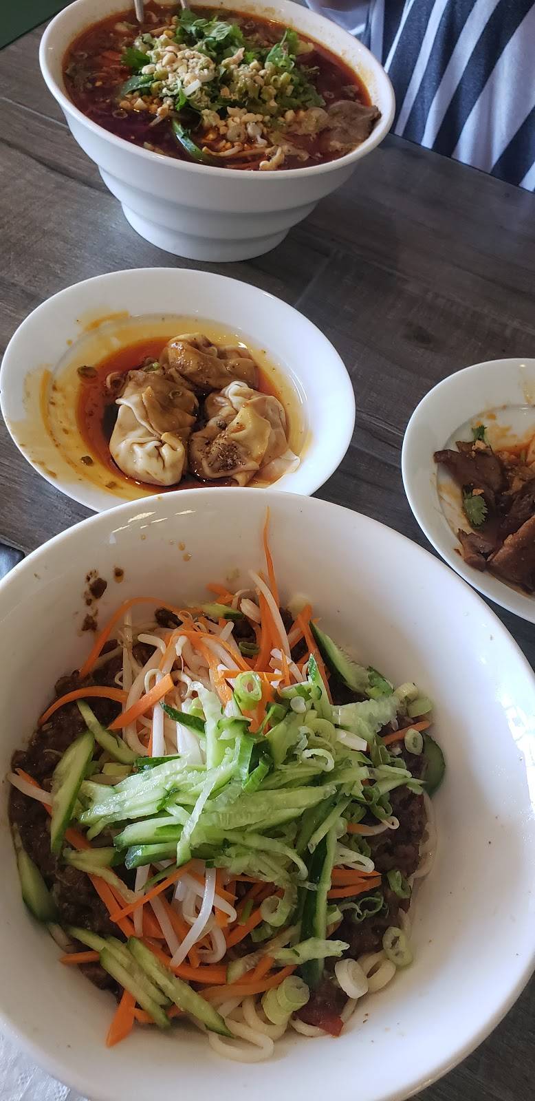 Noodle Show | restaurant | 6120 W Tropicana Ave Suite A1, Las Vegas, NV 89103, USA | 7027901100 OR +1 702-790-1100