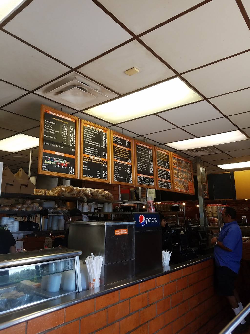 Bill Miller Bar-B-Q | restaurant | 10723 Huebner Rd, San Antonio, TX 78240, USA | 2106961206 OR +1 210-696-1206