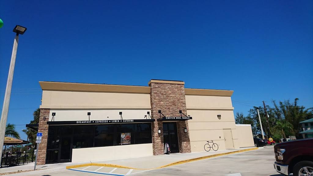 Einstein Bros. Bagels | bakery | 1511 S Harbor City Blvd, Melbourne, FL 32901, USA | 3218024587 OR +1 321-802-4587