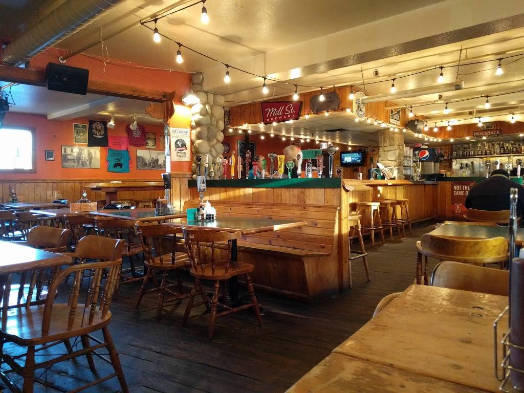 The Lancaster Smokehouse | restaurant | 574 Lancaster St W, Kitchener, ON N2K 1M3, Canada | 5197434331 OR +1 519-743-4331