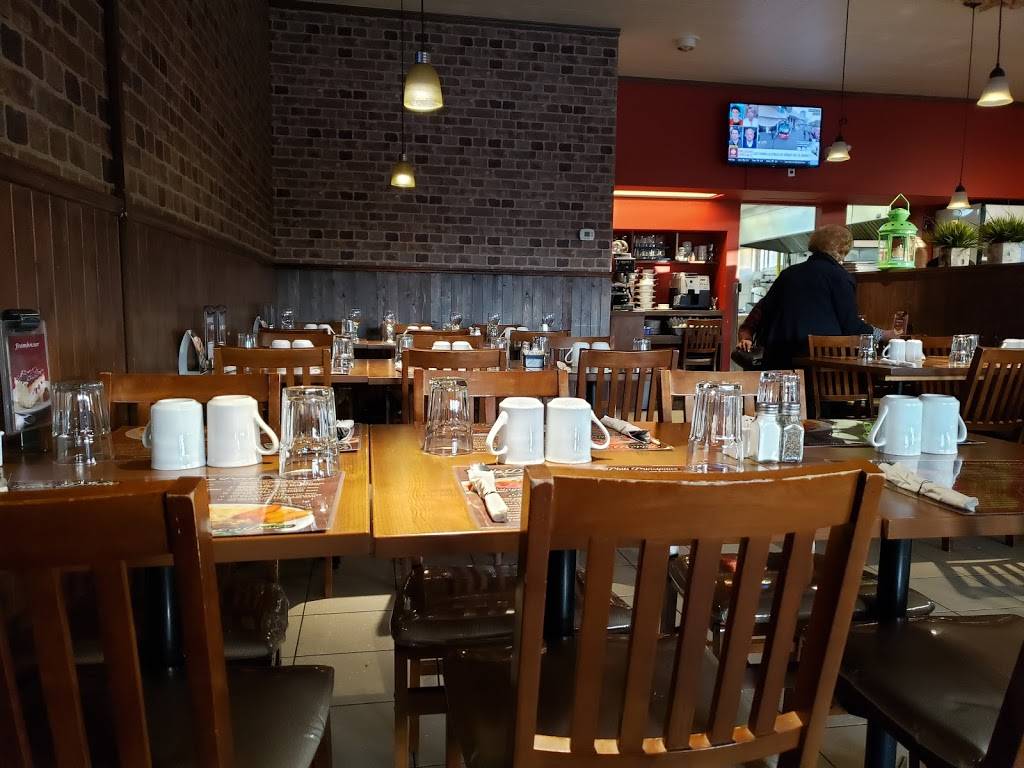 Le Ptit Resto 2 | restaurant | 2339 Rue Royale, Trois-Rivières, QC G9A 4L6, Canada | 8196940422 OR +1 819-694-0422