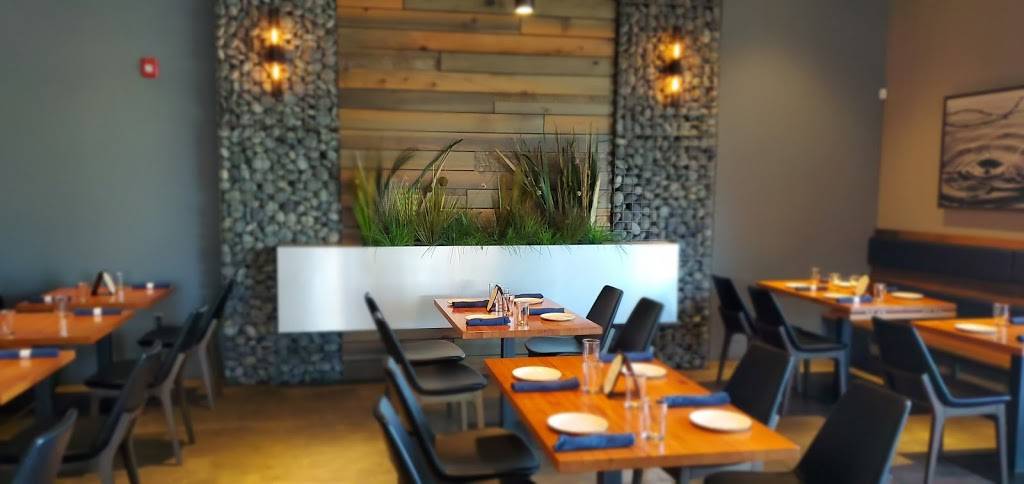 Blu Mist | Restaurant & Bar | restaurant | 1400 Valley River Dr #130, Eugene, OR 97401, USA | 5416363306 OR +1 541-636-3306