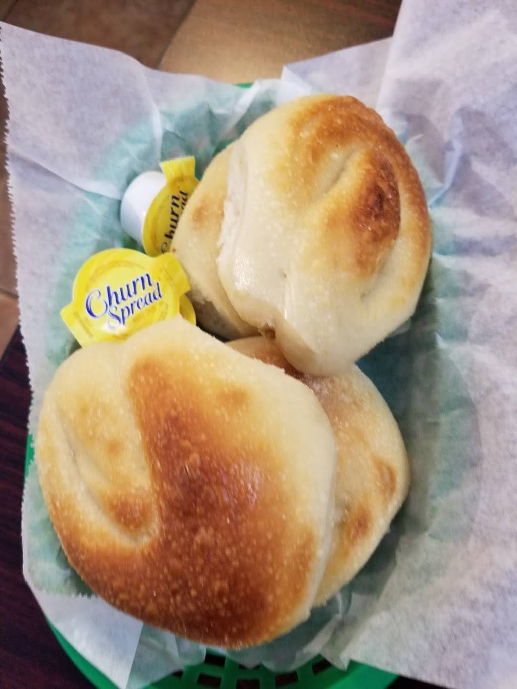 Giuseppes Italian Grill | restaurant | 3003 TX-123, Seguin, TX 78155, USA | 8305495417 OR +1 830-549-5417