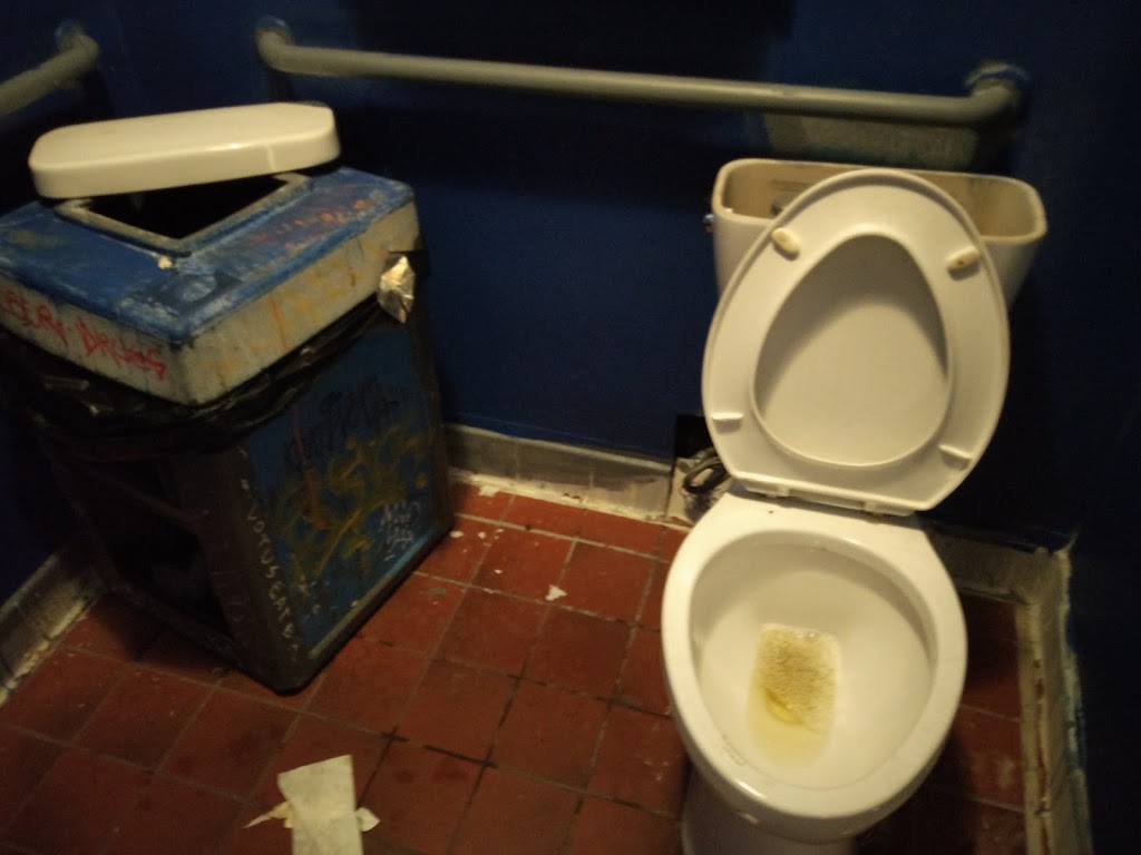 Burger My Way | restaurant | 13600 Mountain House Rd, Hopland, CA 95449, USA | 7077448762 OR +1 707-744-8762