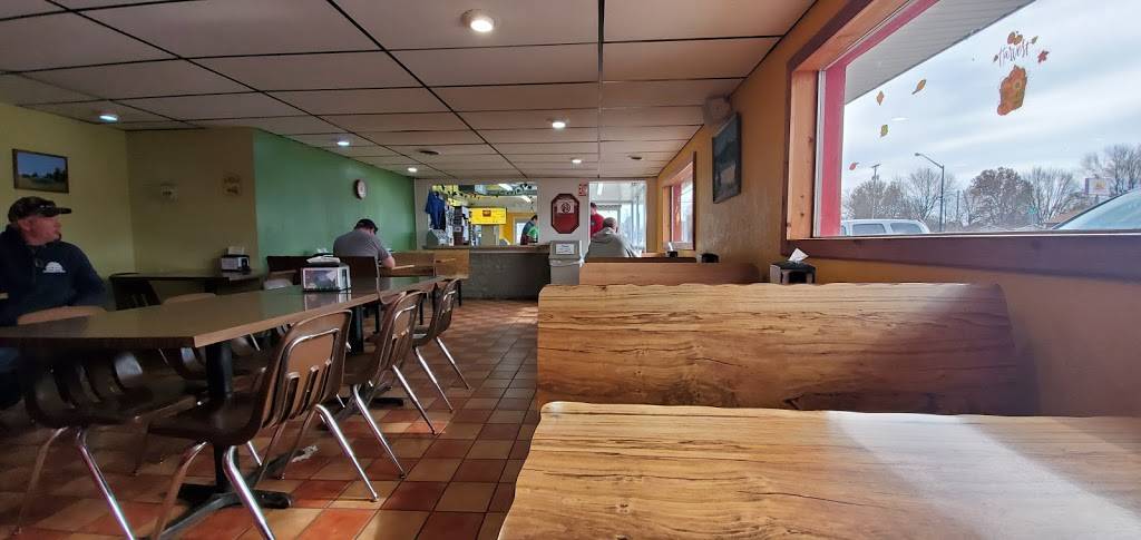 Es Inn | restaurant | 253 US-60 E, Republic, MO 65738, USA | 4177326939 OR +1 417-732-6939