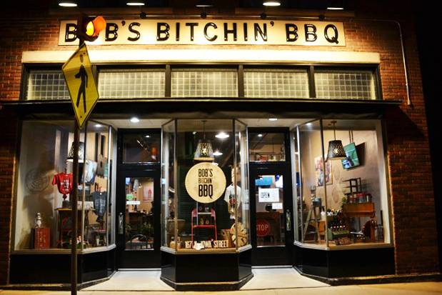 Bobs Bitchin BBQ | restaurant | 167 N Iowa St, Dodgeville, WI 53533, USA | 6089302227 OR +1 608-930-2227