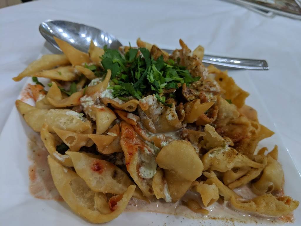 Chandni Chowk Restaurant and Banquet Hall | restaurant | 1109 Ingleside Ave, Baltimore, MD 21207, USA | 4107441202 OR +1 410-744-1202