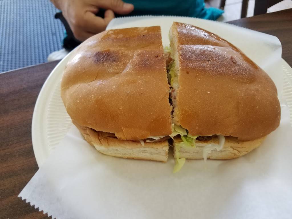 Rolando Tacos | restaurant | 2322 N Cicero Ave, Chicago, IL 60639, USA | 7734137917 OR +1 773-413-7917