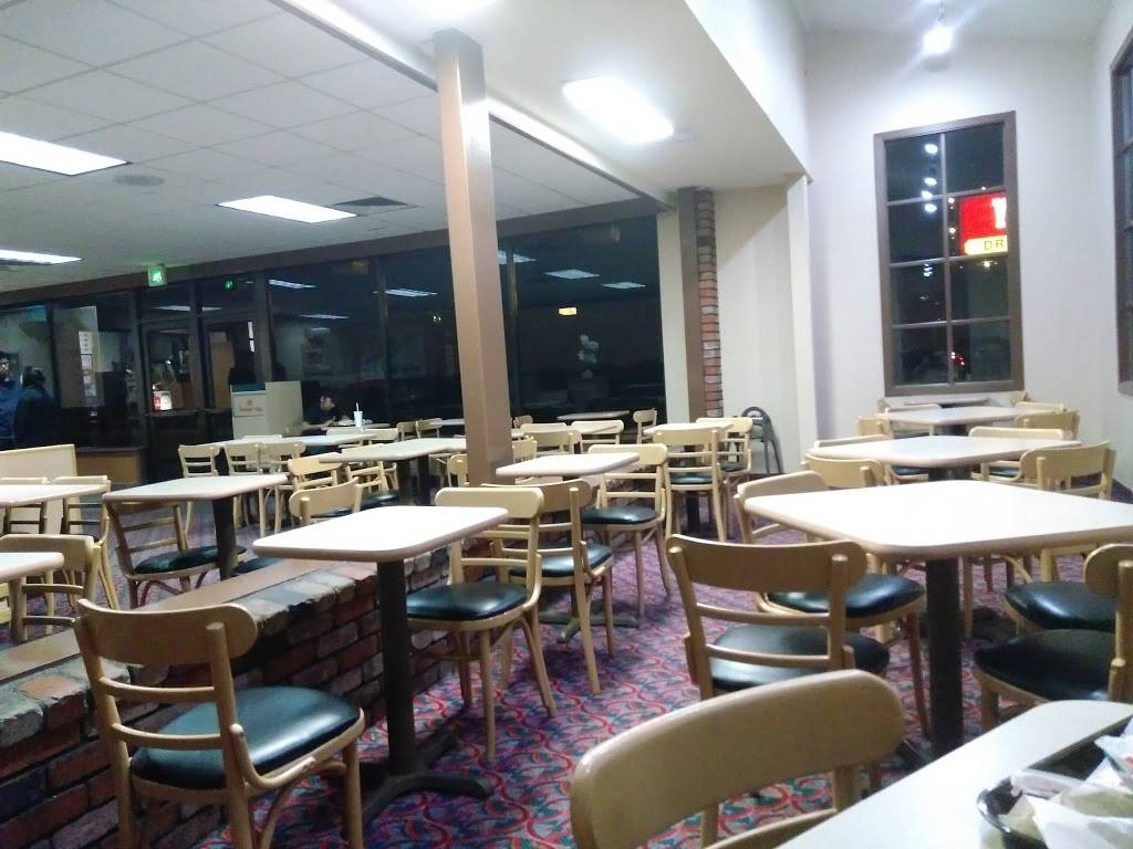 Wendys | restaurant | 5724 Hollister Ave, Goleta, CA 93117, USA | 8059671338 OR +1 805-967-1338