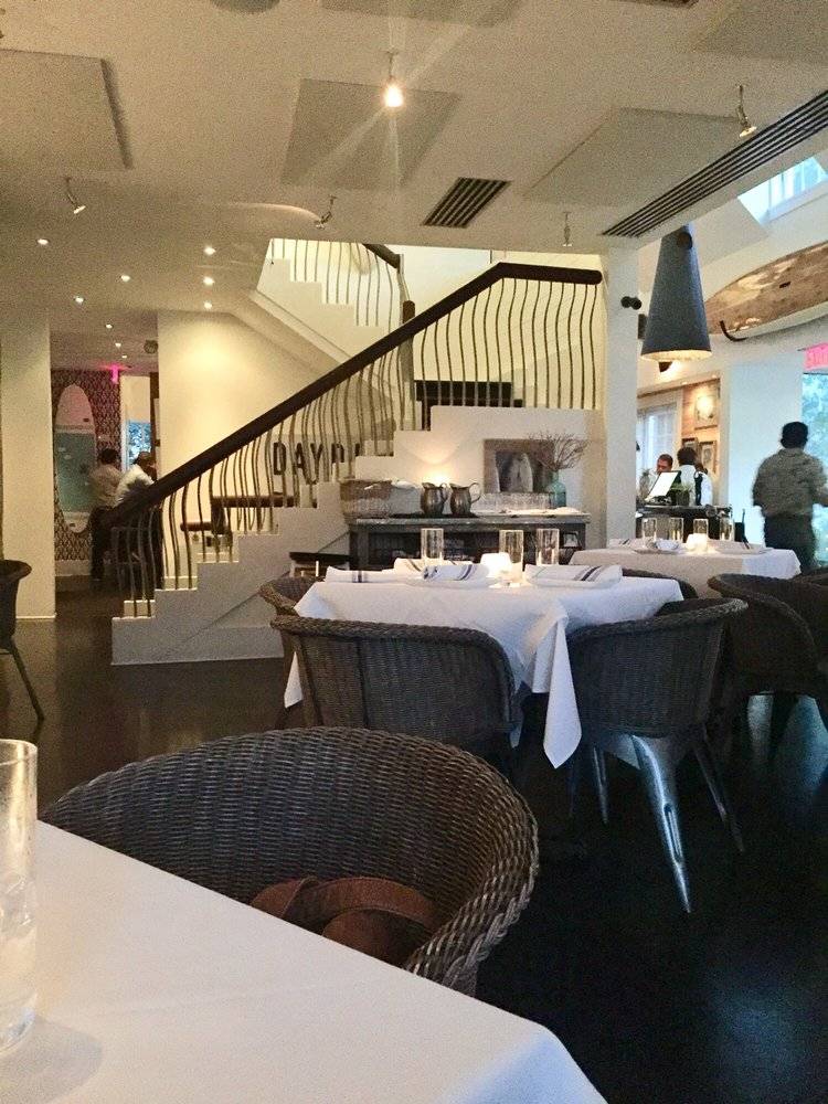 Yebo Beach Haus | restaurant | 111 West Paces Ferry Rd NW, Atlanta, GA 30305, USA | 4048691992 OR +1 404-869-1992