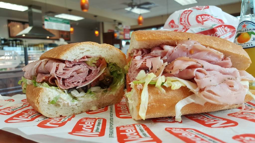 Nardellis Grinder Shoppe | restaurant | 315 Old Gate Ln, Milford, CT 06460, USA | 2036932227 OR +1 203-693-2227