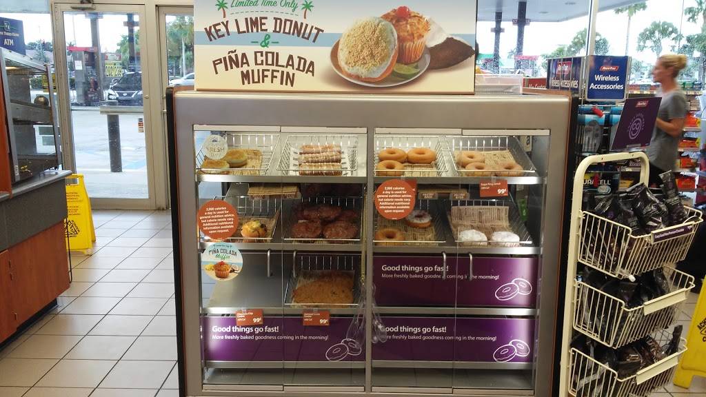 RaceTrac | bakery | 5991 South Pointe Blvd, Fort Myers, FL 33919, USA | 2392674460 OR +1 239-267-4460