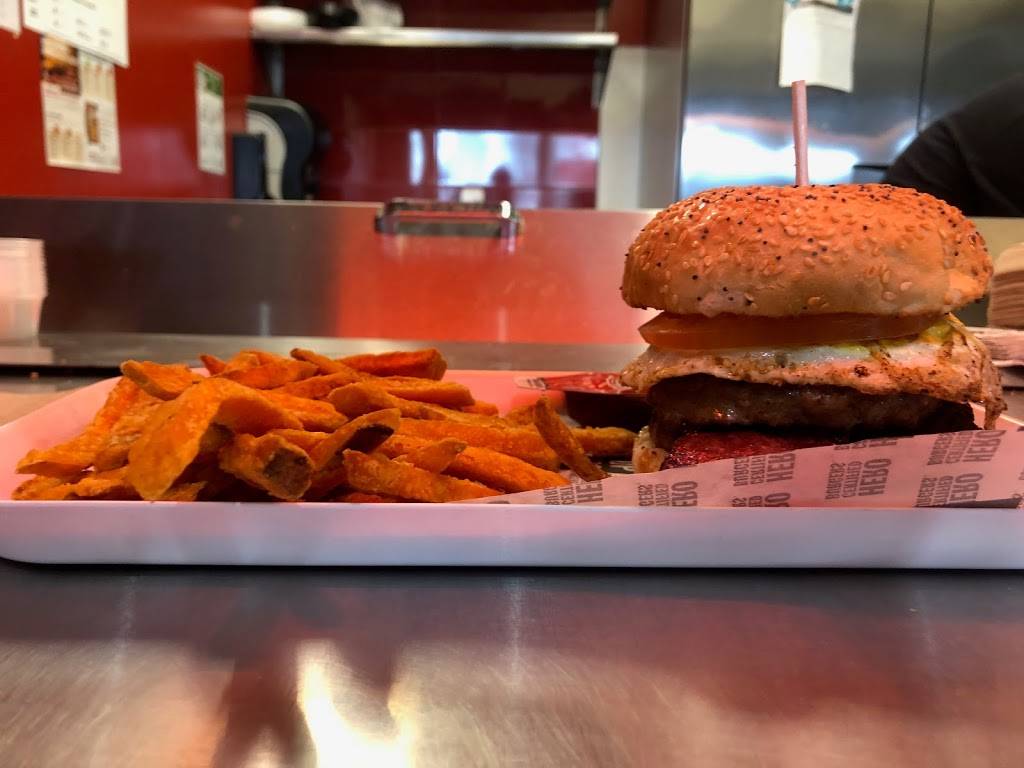 Hero Certified Burgers | restaurant | 511 Maple Grove Dr Unit 31, Oakville, ON L6J 6X8, Canada | 9058151919 OR +1 905-815-1919