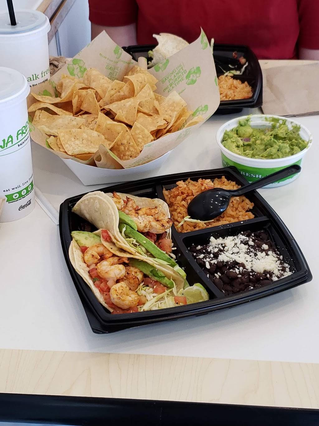 Baja Fresh Mexican Grill | restaurant | 801 Oakdale Rd, # B3-4, Modesto, CA 95355, USA | 2092380222 OR +1 209-238-0222