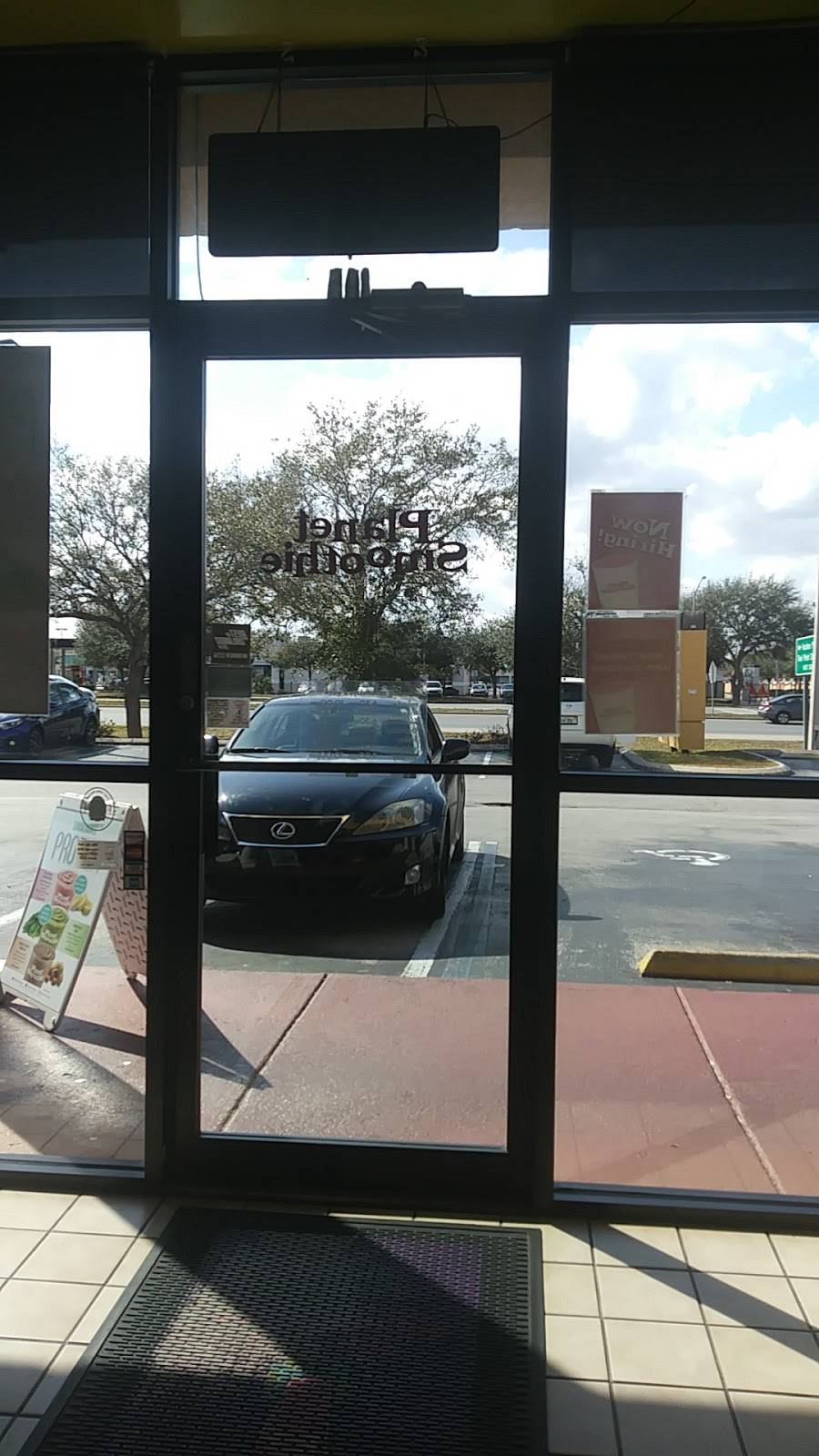Planet Smoothie | restaurant | 13851 S John Young Pkwy, Orlando, FL 32837, USA | 4074470938 OR +1 407-447-0938