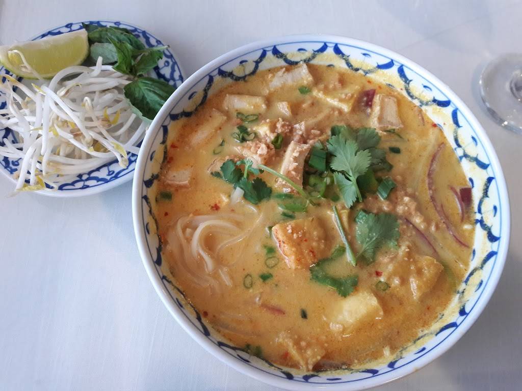 Bangkok Thai Restaurant | restaurant | 520 39th Ave SW, Puyallup, WA 98373, USA | 2534458040 OR +1 253-445-8040