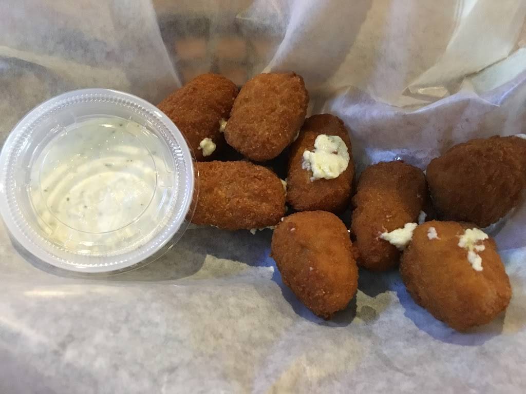 Lynchs Mainstreet Bar & Grill | restaurant | 336 Main St, Rockwell City, IA 50579, USA | 7122975521 OR +1 712-297-5521