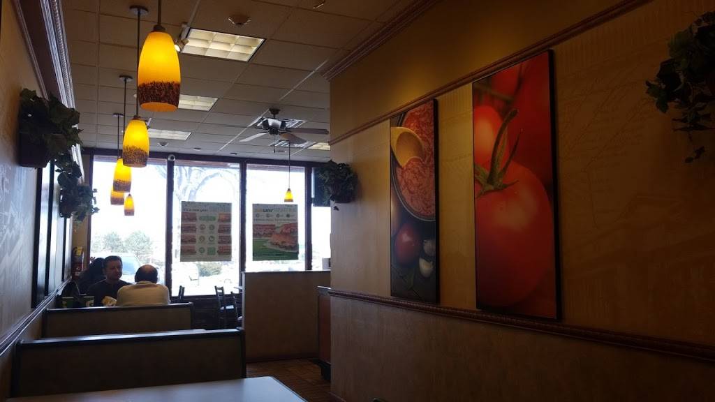 Subway Restaurants | restaurant | 11901 S 80th Ave #2, Palos Park, IL 60464, USA | 7083614949 OR +1 708-361-4949