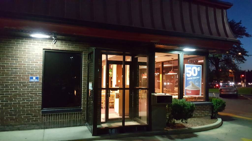 Wendys | restaurant | 210 W E Townline Rd, Vernon Hills, IL 60061, USA | 8473674401 OR +1 847-367-4401